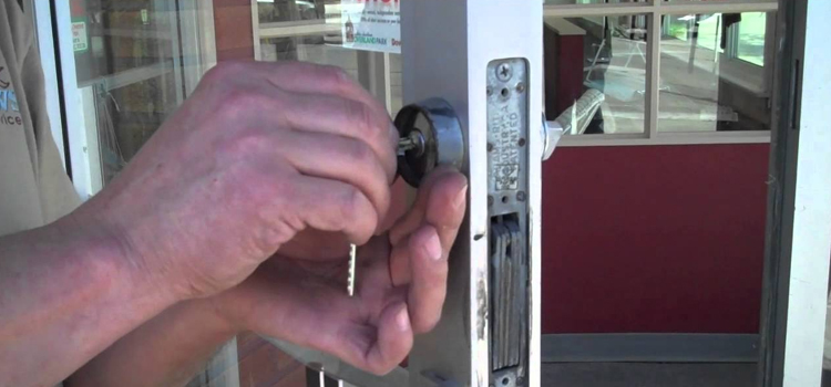 commercial door lock repair North Fair Oaks