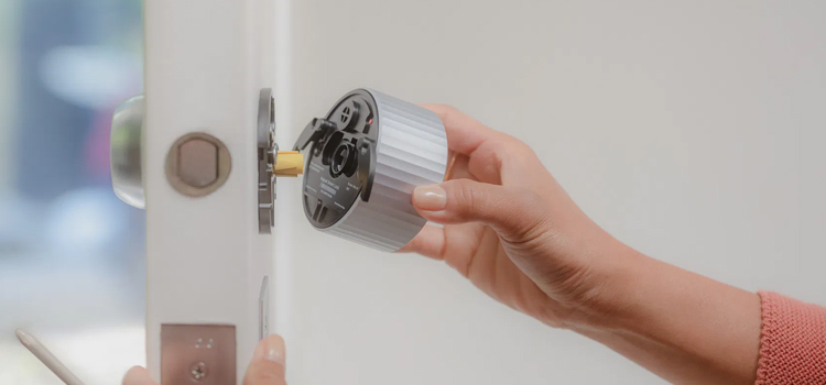 Smart lock replacement North Fair Oaks
